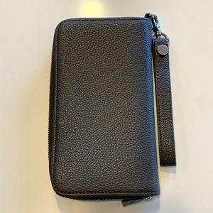 Thirty One Bags Jewell charcoal wallet with wrist strap